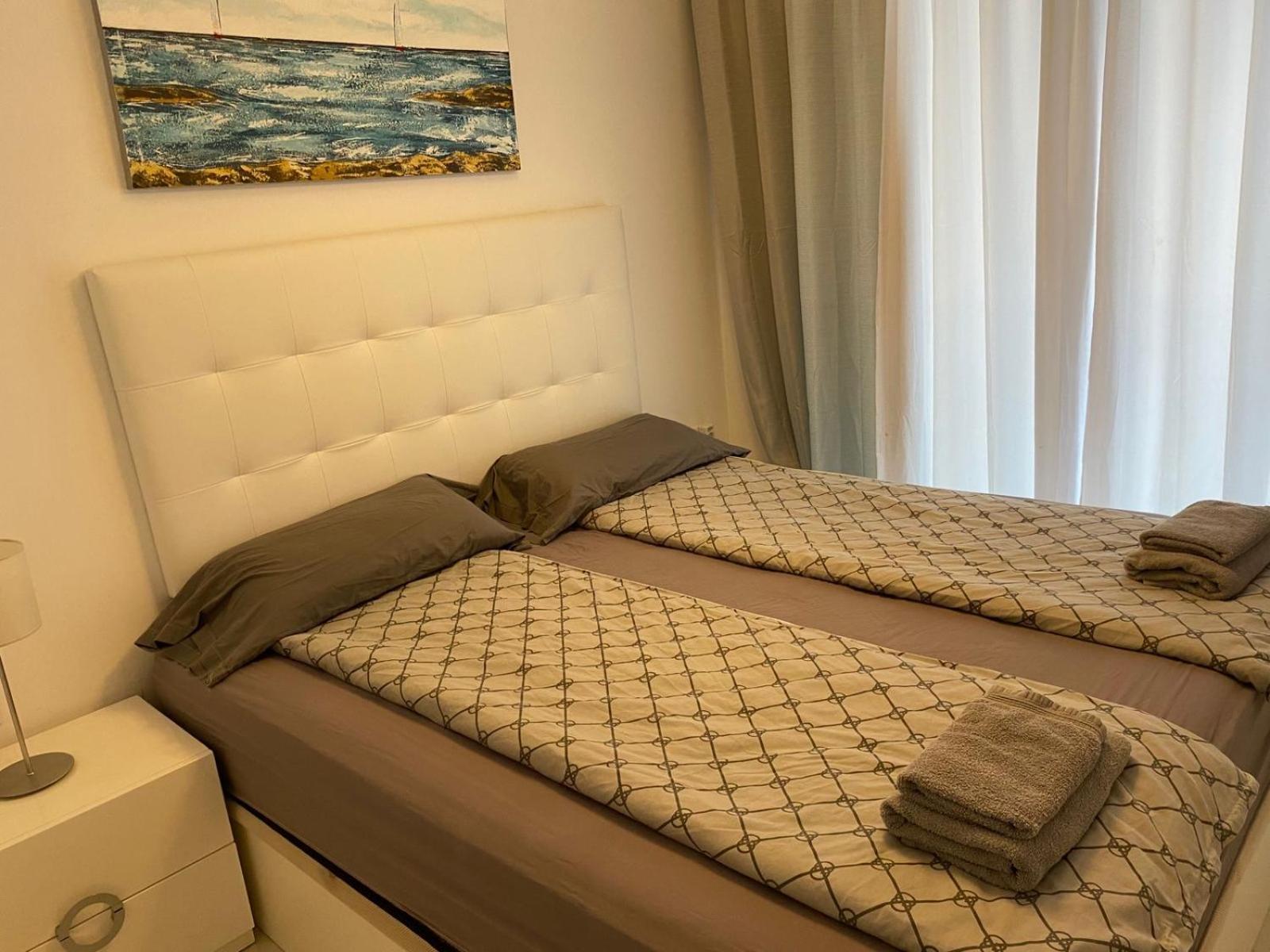 Apartment Deluxe Clara Sea Senses Torrevieja Exterior foto